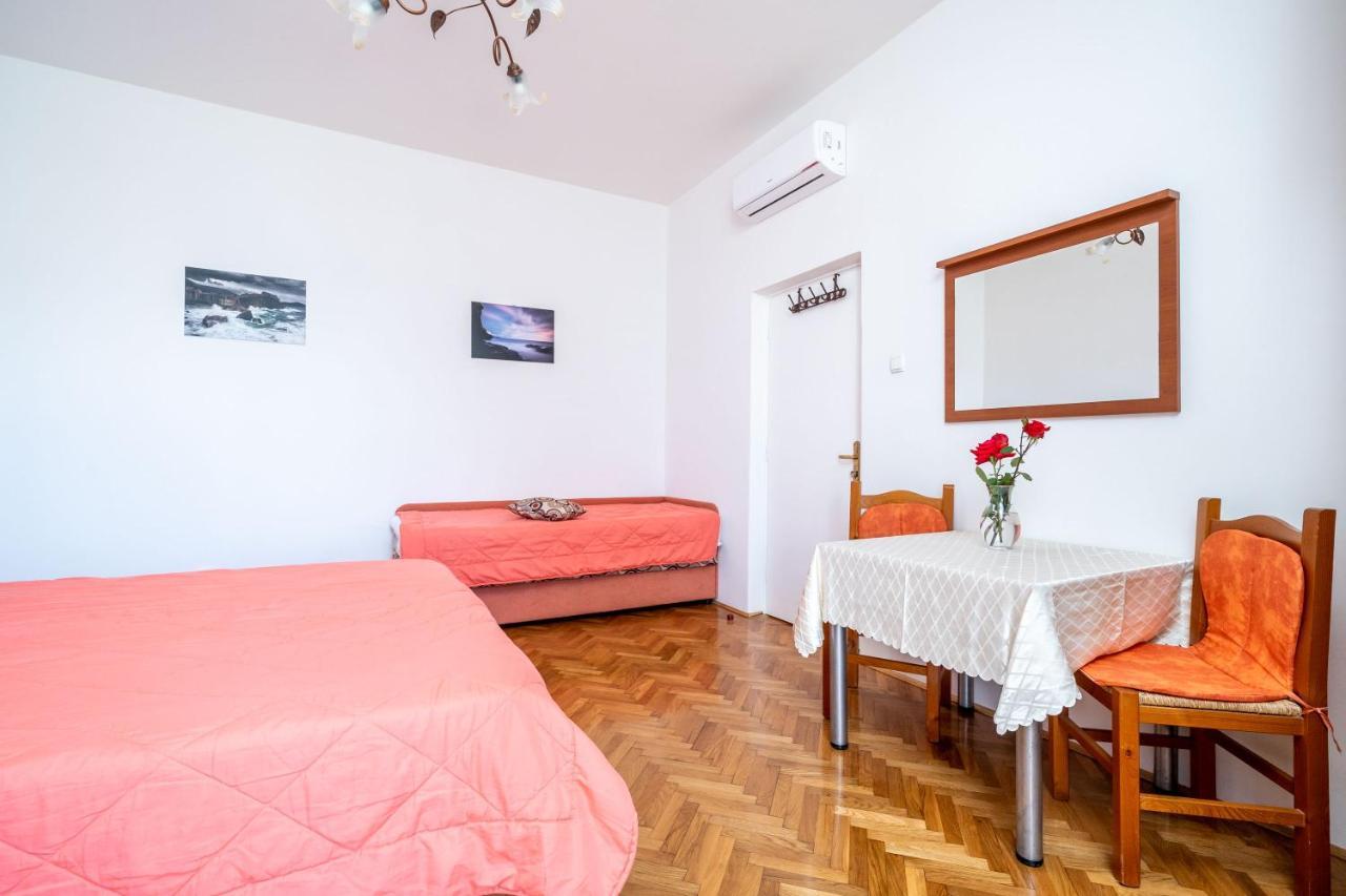Guest house Kazo